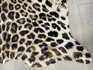 Krava Leopard Faux hide Indoor Rug