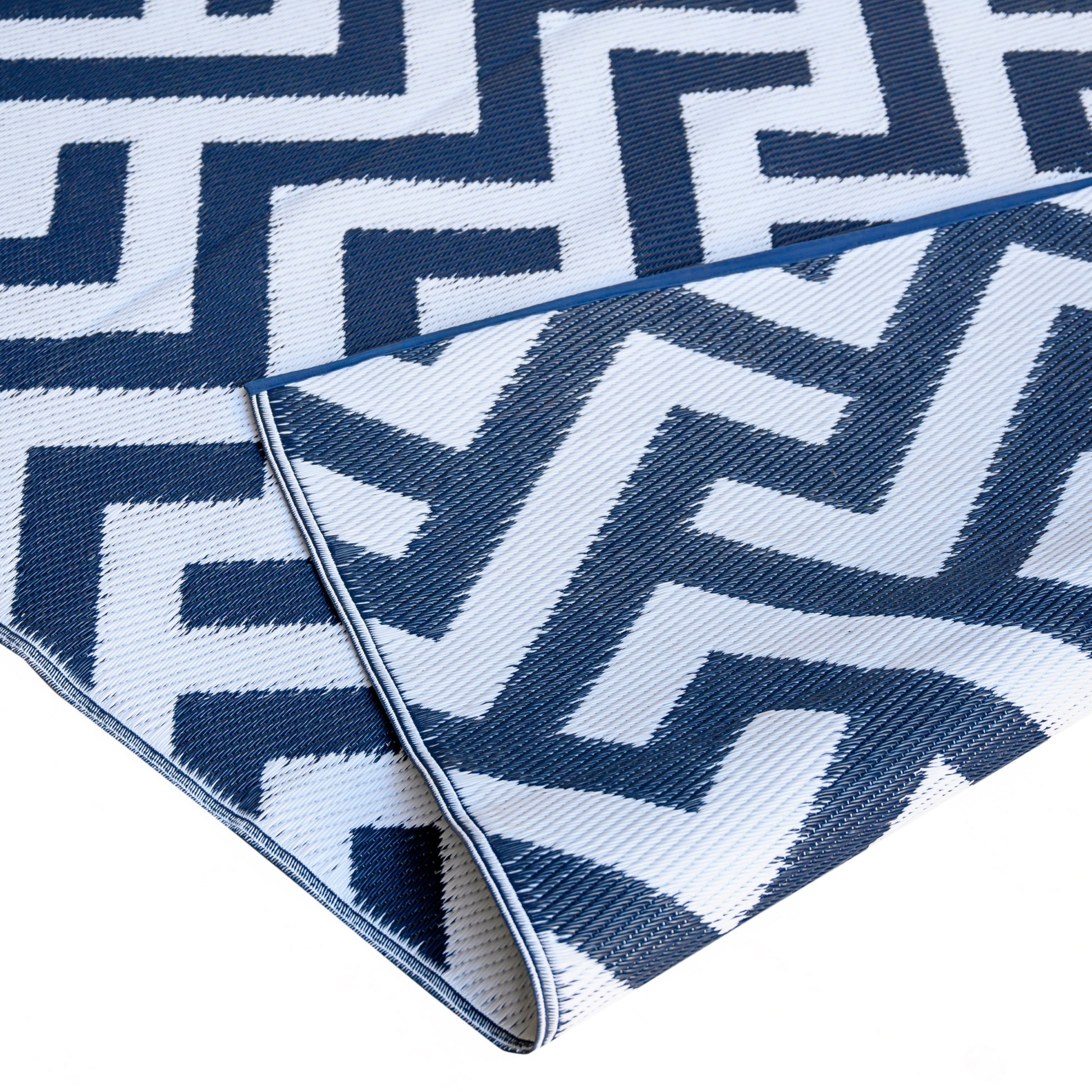 Blue Jacquard Reversible Indoor/Outdoor Plastic Rug