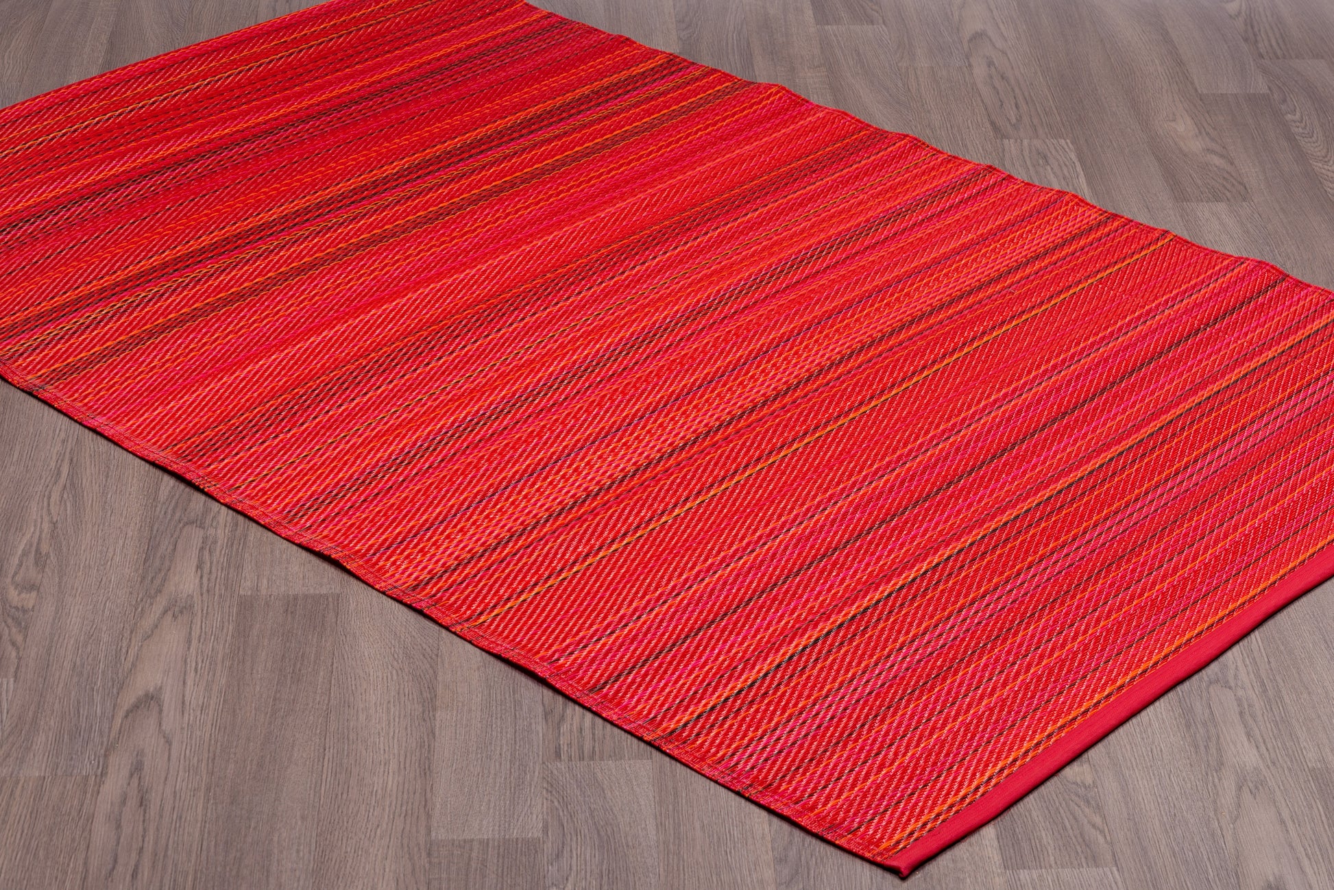 Indoor/Outdoor red Stripes Reversible Rug Outdoor Area Rug, Outdoor carpet, outdoor mat, picnic mat