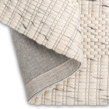Chinook Ivory Ribbed Wool Indoor Rug